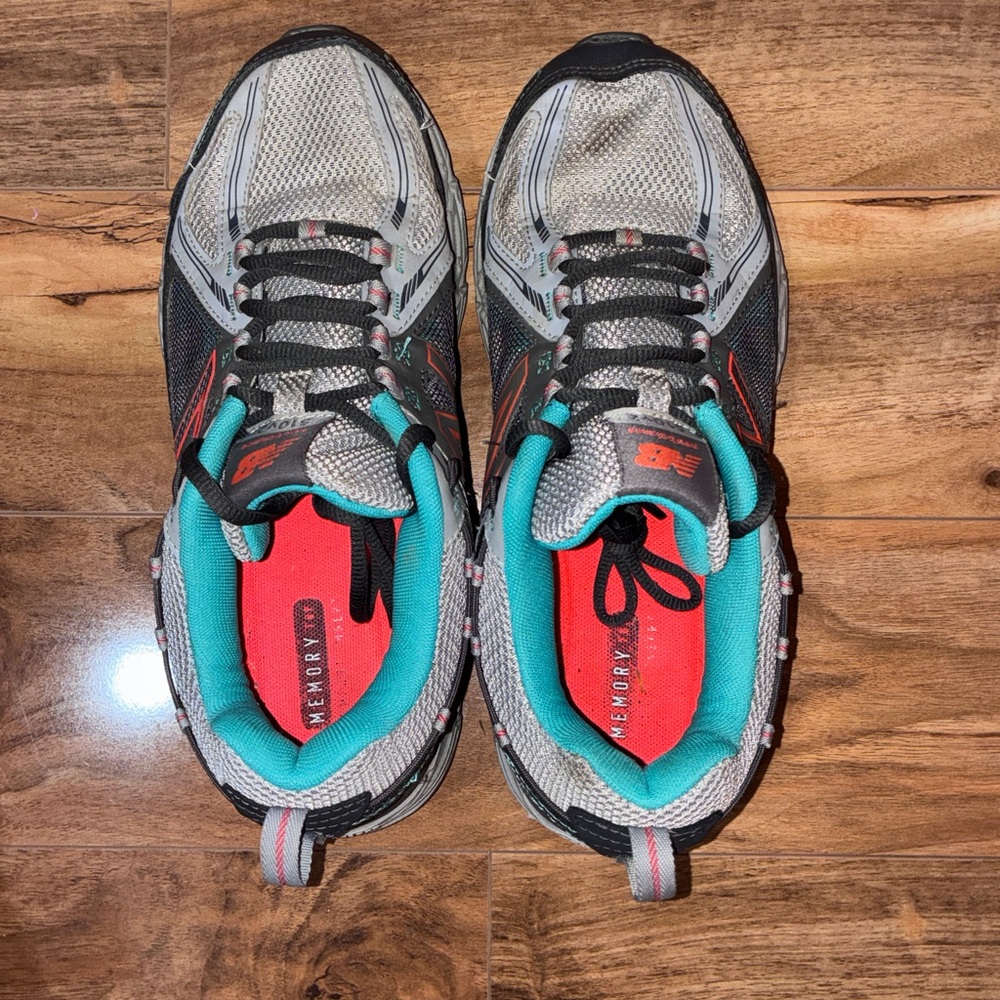 New Balance Women’s 510v2 Trail Running Shoes, Gray - size 10 - Picture 9 of 10